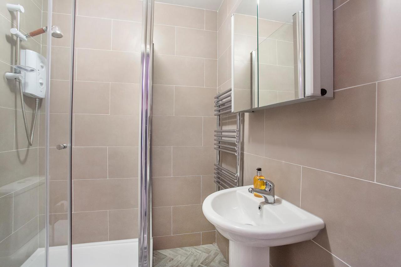 Courtyard Apartment Йорк Экстерьер фото