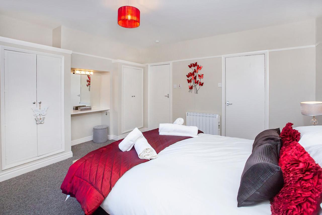 Courtyard Apartment Йорк Экстерьер фото